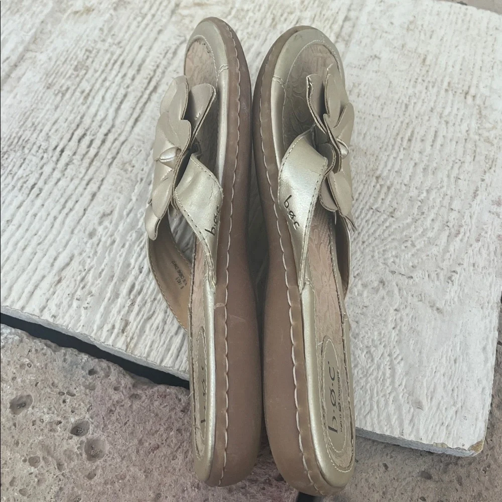 BOC Born Concept Floral Gold Thong Sandals 9 / 40.5